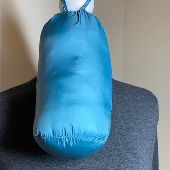 32* puffer vest🌿 - Picture 7 of 7